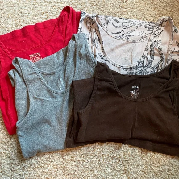 Tank Top Set of 4 - Picture 1 of 4